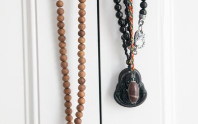 Sandalwood Mala – Calming Energy for Deep Meditation and Focus